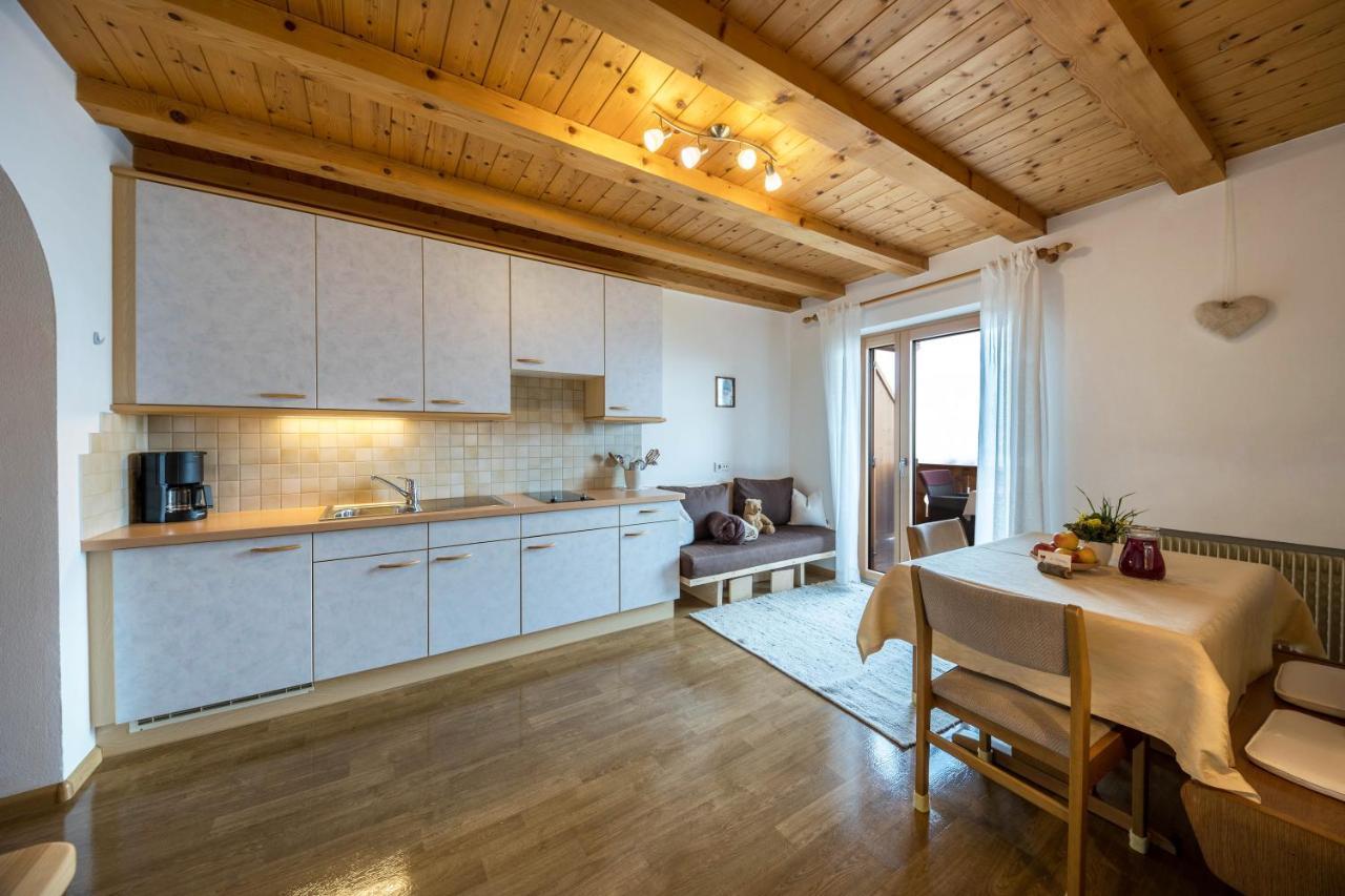 Eichernhof Apartment Marillenbluete Verano Dış mekan fotoğraf